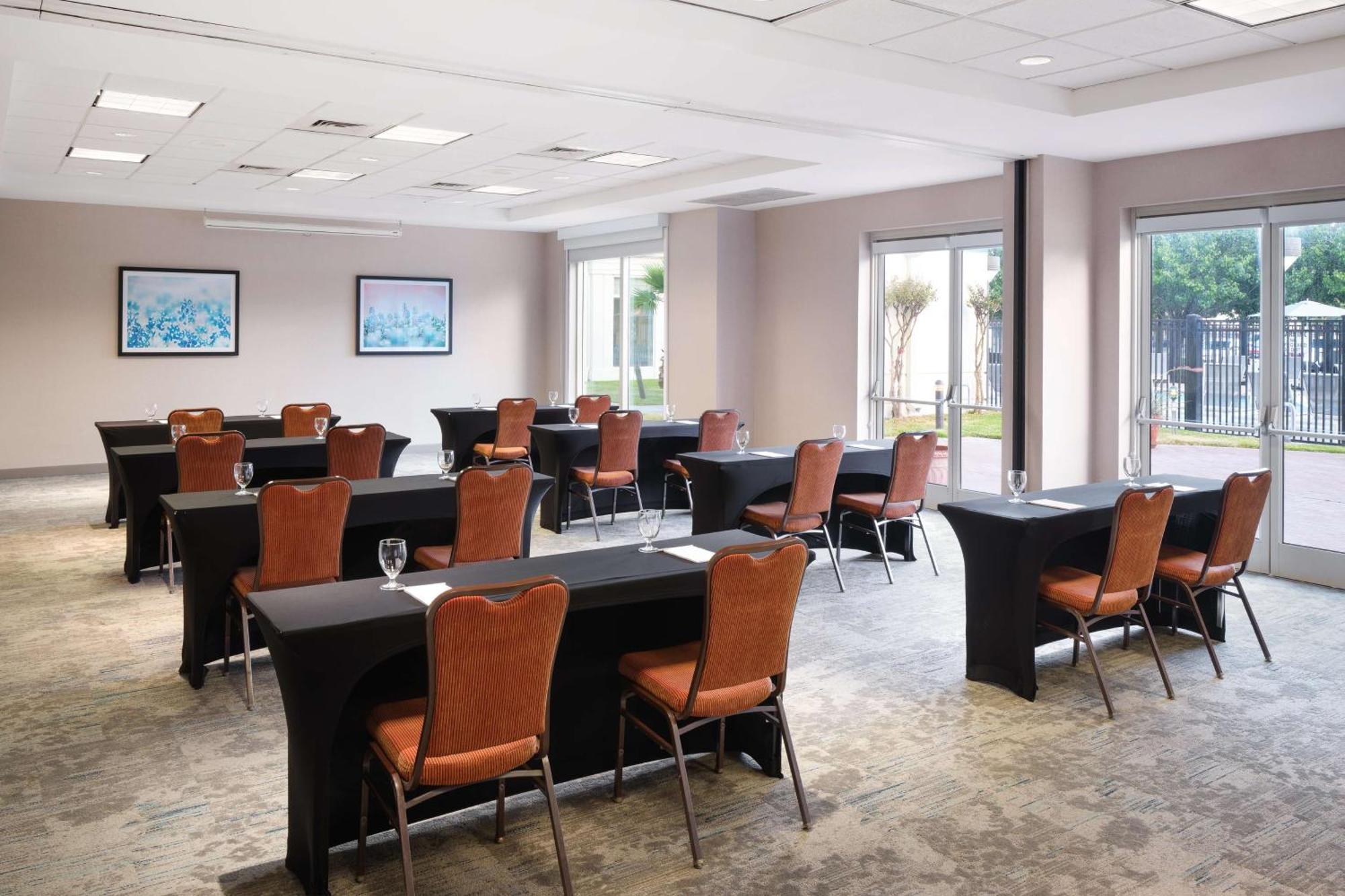 Hilton Garden Inn Houston/Bush Intercontinental Airport Zewnętrze zdjęcie